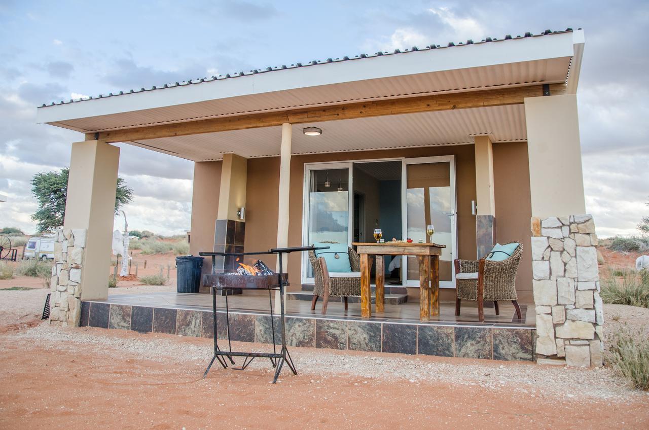 Kgalagadi Lodge Askham Dış mekan fotoğraf